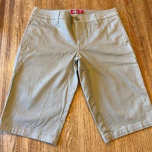 Girl's Dickies Shorts, Size 7, Desert Khaki